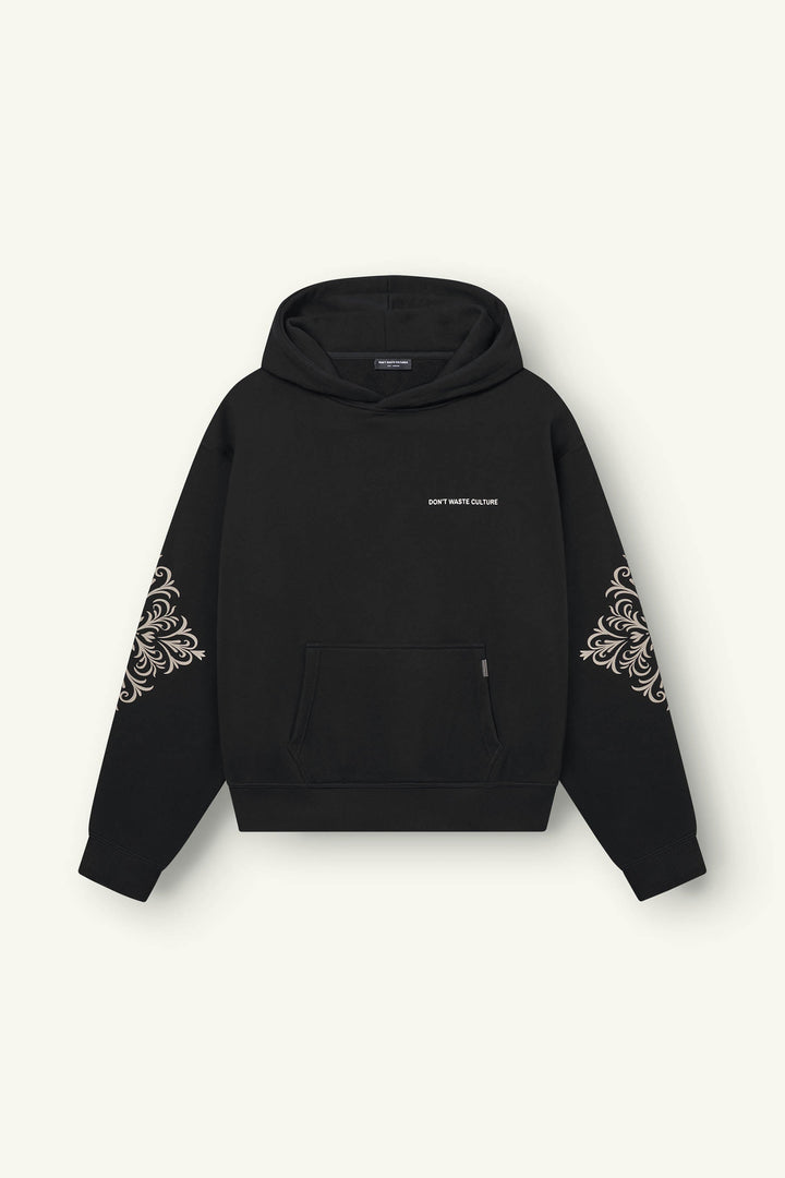 Yulani | Black