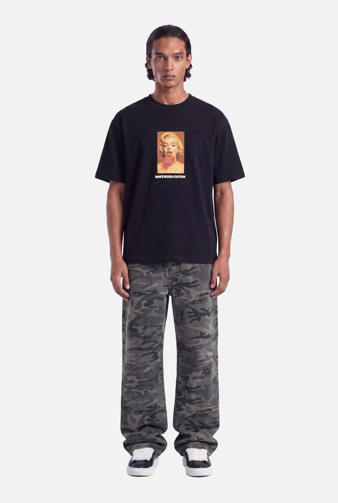 Arloi T-shirt | Black - Early access Don't Waste Culture