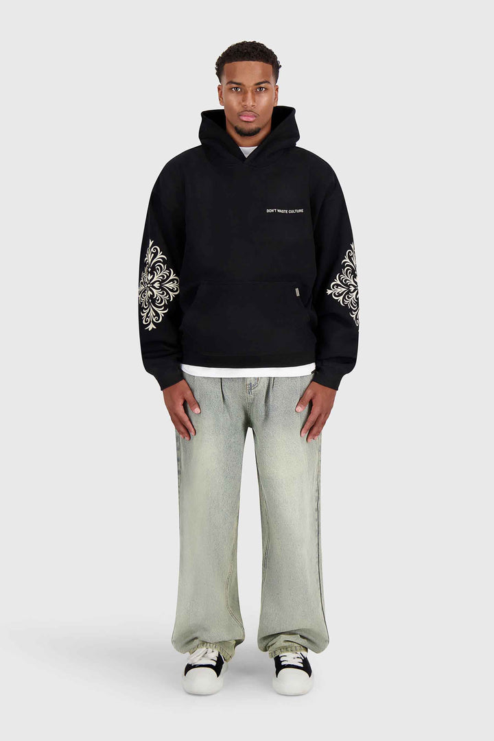 Yulani | Black