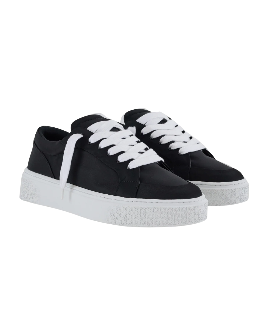 Axis Sneaker - Nylon Black
